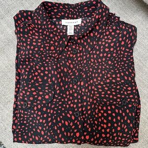 Top Shop |  Tall black & red printed blouse size 6